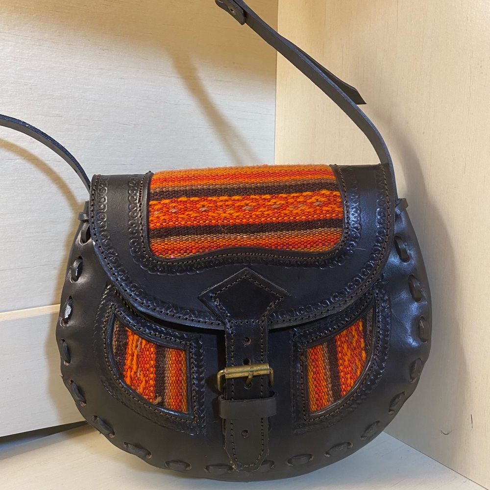 Peruvian Leather Crossbody Bag